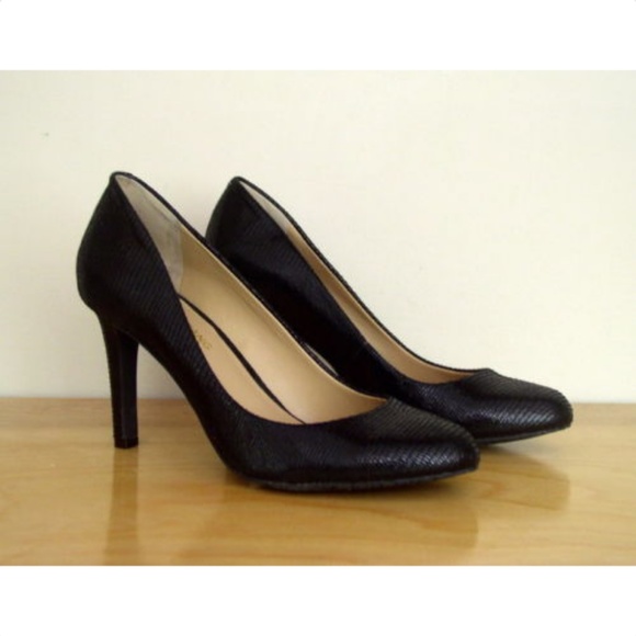 Arturo Chiang Black Snake Print Leather Heels 7.5 - Picture 2 of 7